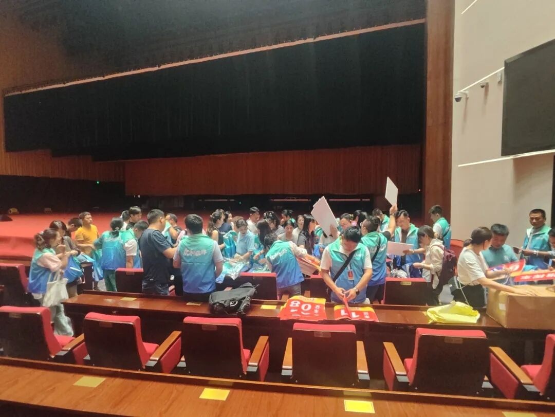 hangzhou-kangyi-successfully-hosts-large-scale-conference-group-tour-2.jpg hangzhou-kangyi-successfully-hosts-large-scale-conference-group-tour-2.jpg