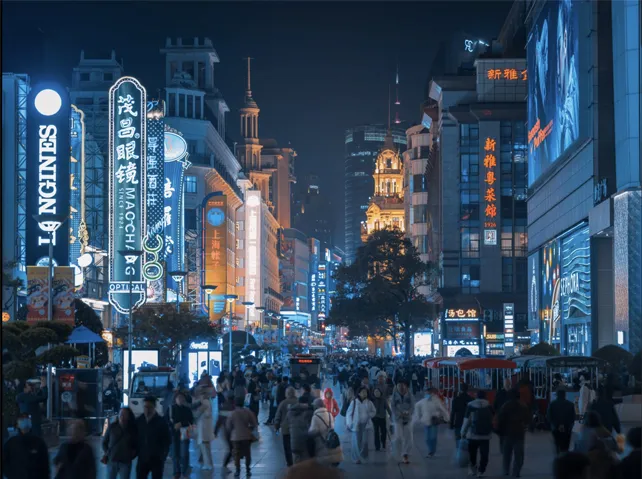Nanjing-Road-Pedestrian-Street-07.jpg