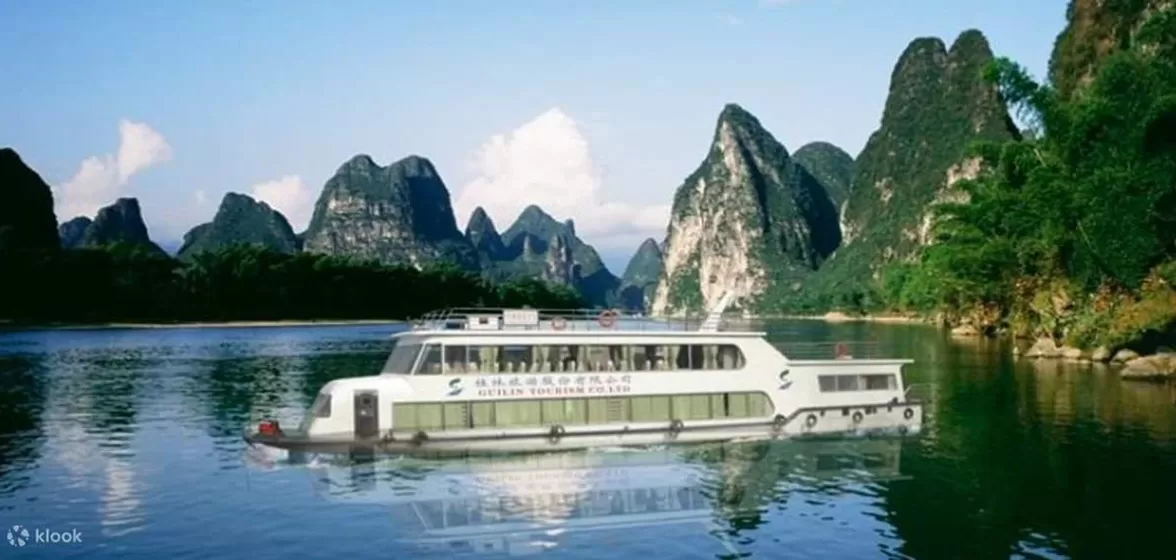 Chinese Tour Groups