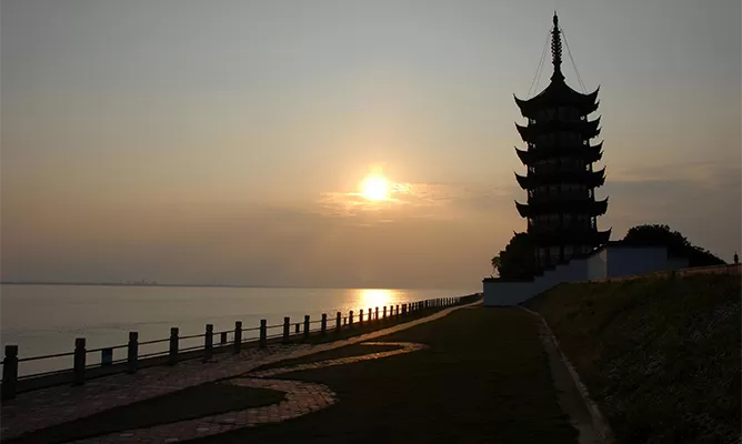 From Qiantang River to Fuyang: Hangzhou’s Natural Beauty Tours