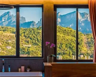 Hand-Selected Stays