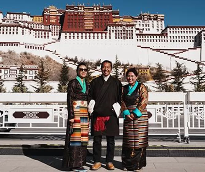 Leading the Way: Our Tibet/Lhasa Guide Team