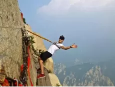 mount-hua-tour-of-huashan-climb.png