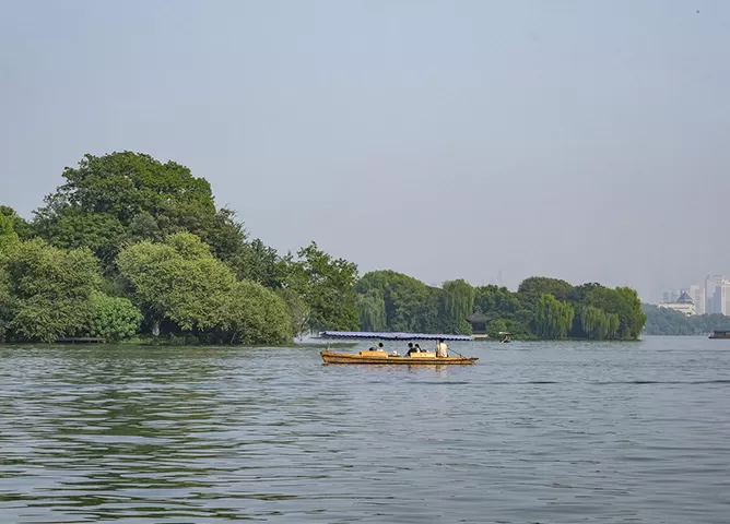 Weather & Best Time to Visit